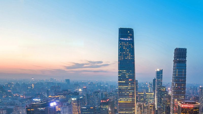 2025年成都太阳能光伏板一瓦价格解析